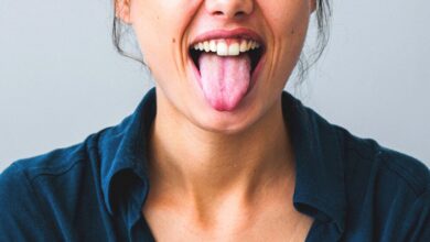 تراشیدن زبان چیست؟