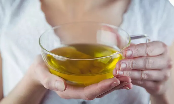 نقش چای گیاهی در درمان سرماخوردگی